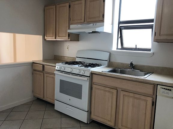 5th image of 25-76 36th St #3