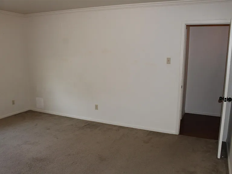 535 W Prairie Lea St — Photo 12
