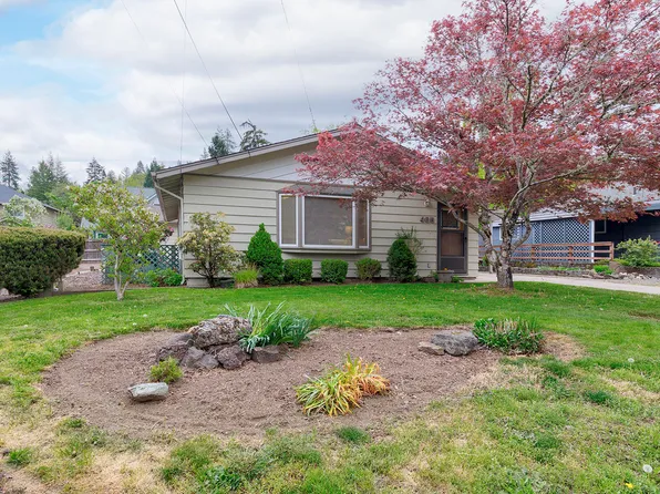 465 S 3rd St, Jacksonville, OR 97530