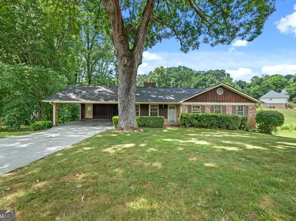 4415 Holiday Heights Dr, Oakwood, GA 30566