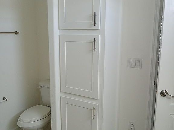 Extra storage in master bath