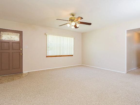 4th image of 1503 Villa Marie Dr