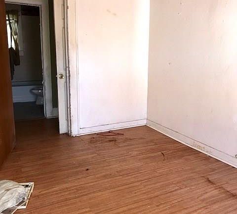 3rd image of 3616 Avenue K
