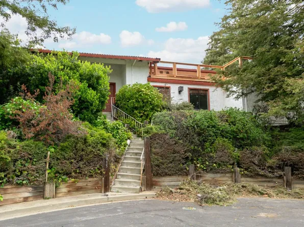 1055 Molad Ct, Concord, CA 94518