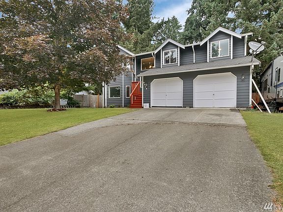 2nd image of 5509 205th Street Ct E
