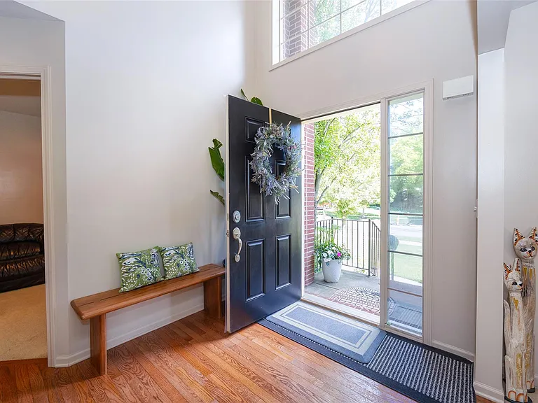 3481 Castlewood Ct — Photo 13