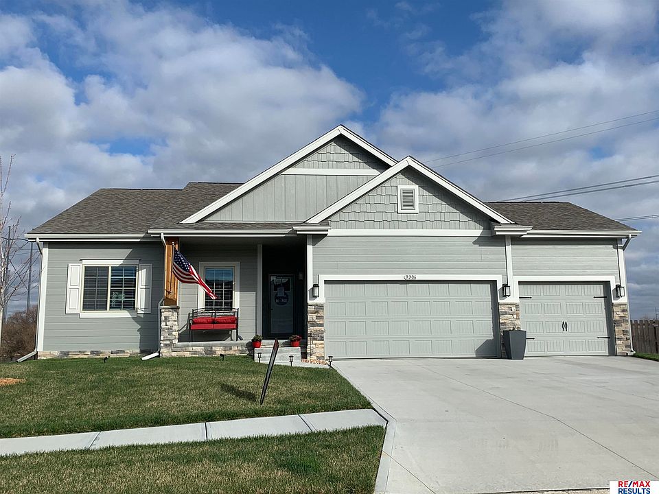 1st image of 9206 S 179th St