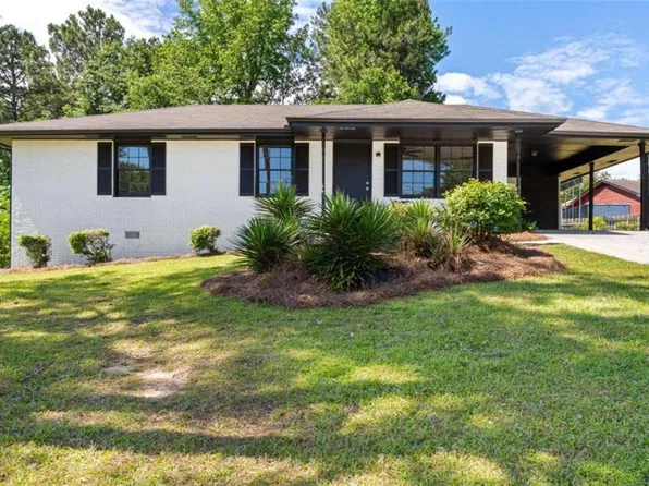 10116 Straphinge Trl NE, Covington, GA 30014