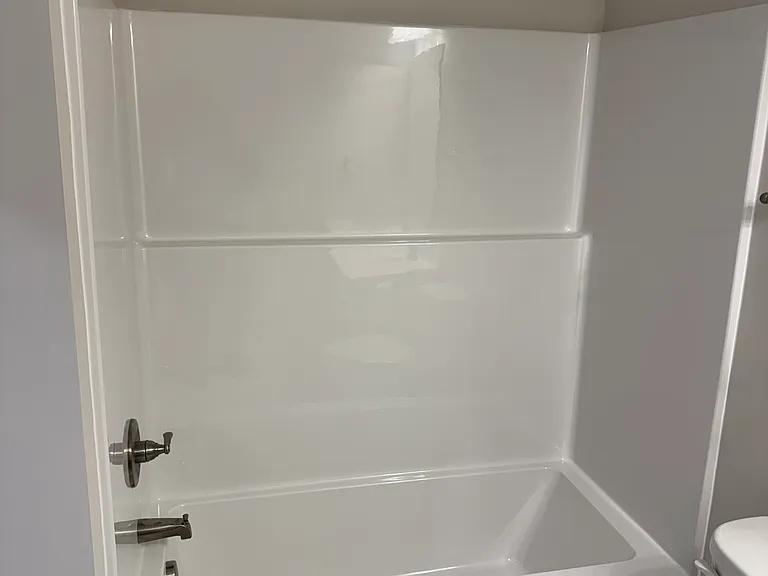 106 Loren Rd — Photo 8