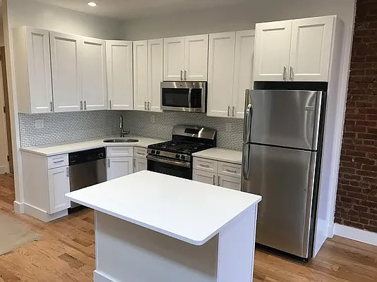 Rented by Nest Seekers International | media 19