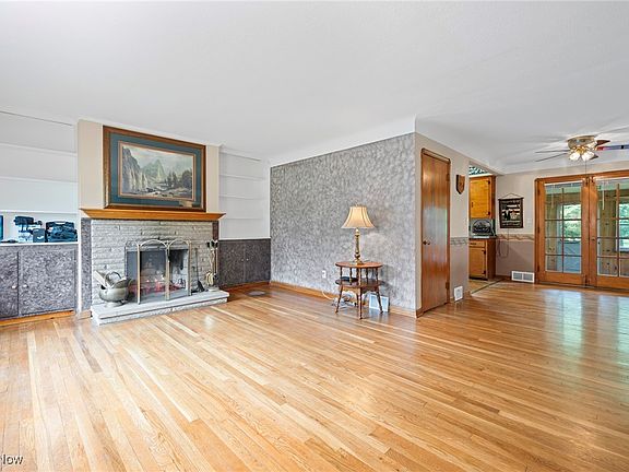 5th image of 10821 Barrington Blvd