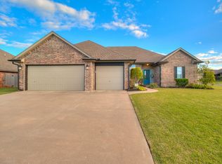 2212 NW 173rd St, Edmond, OK 73012
