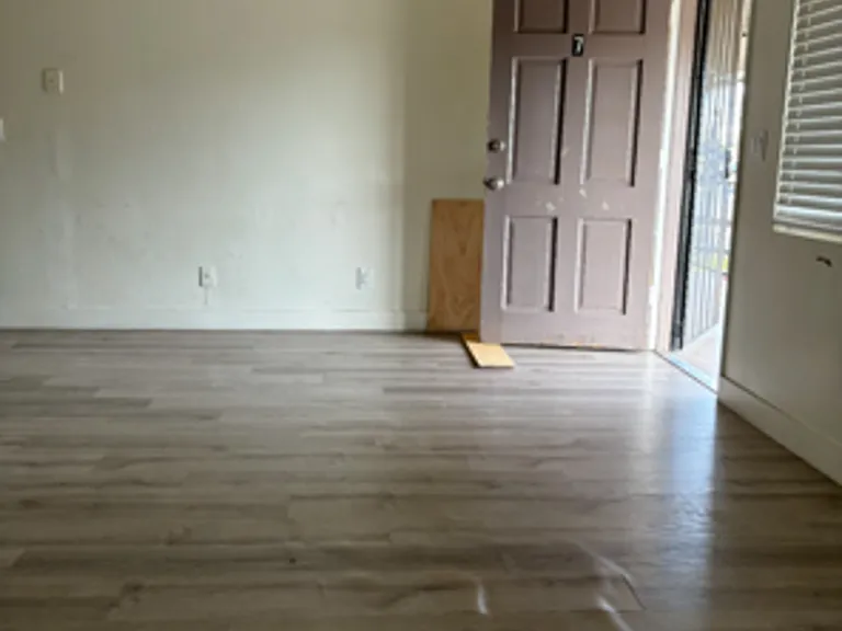 916 S Cambridge St — Photo 11