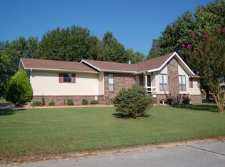 904 Quail Ave, Harrison, AR 72601