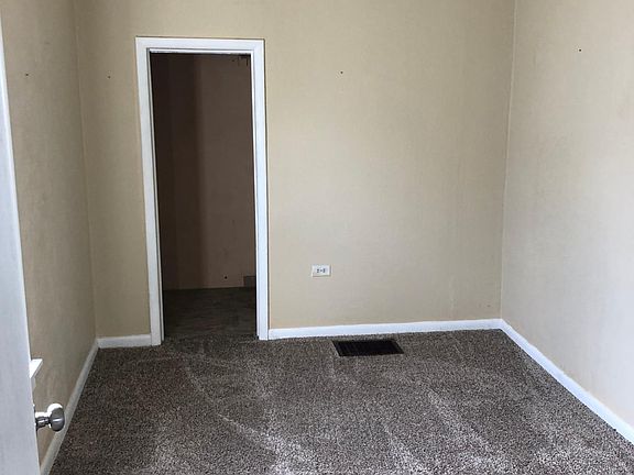 4th image of 405 Ottawa St