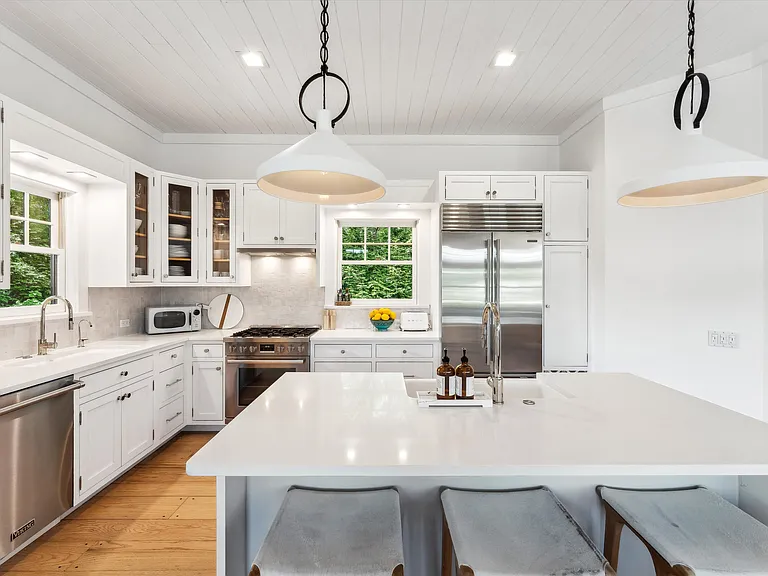 100 Cliff Dr — Photo 8