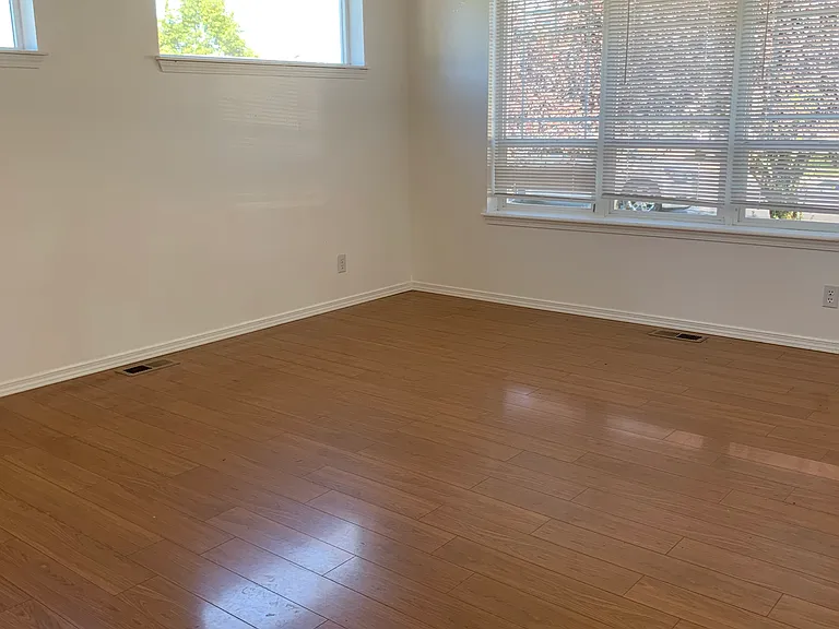 883 N Bainbridge St — Photo 21