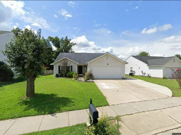 3022 Longspur Dr, Matthews, NC 28105