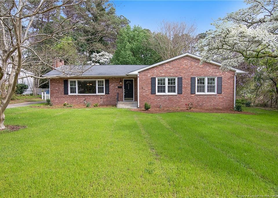 1st image of 525 Vista Dr