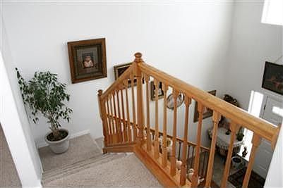 Easy flowing stair case