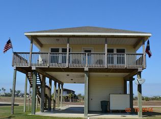 22907 Camino St, Galveston, TX 77554