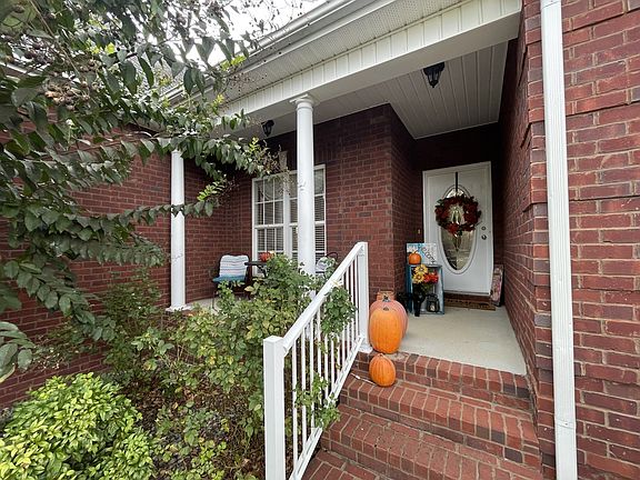 4th image of 311 Shelby Cir