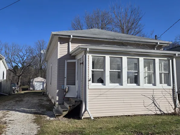 804 W Jefferson St #1, Grand Ledge, MI 48837