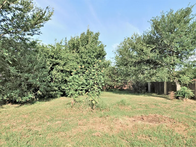 3721 Calvert Ln — Photo 26