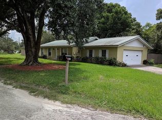 8302 N Grove View Pl, Tampa, FL 33617