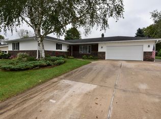 483 Lark Ln, West Salem, WI 54669
