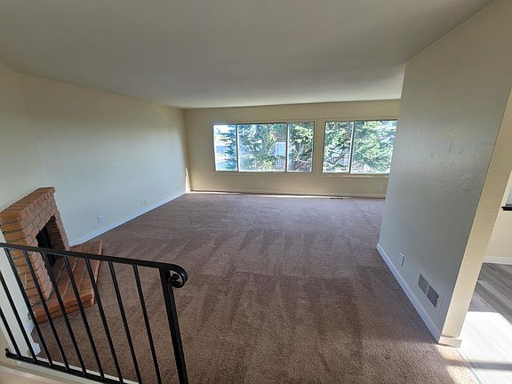 3rd image of 363 Shipley Ave