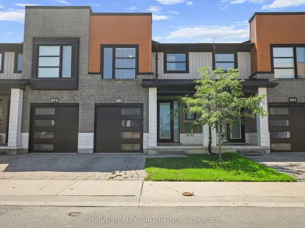 981 West Village Sq, London, ON N6H 0J7