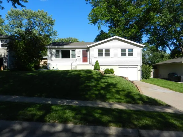 3707 S 91st St, Omaha, NE 68124