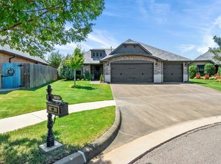 16121 Cale Dr, Edmond, OK 73013