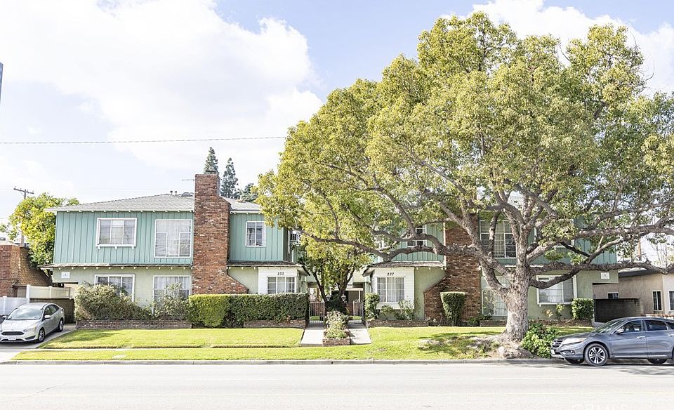 1st image of 233-237 N Hollywood Way