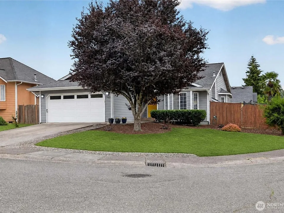 17601 SE 268th Pl