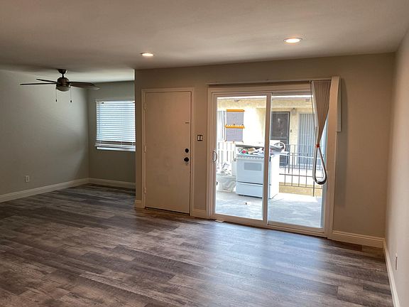 3rd image of 22908 Maple Ave #4