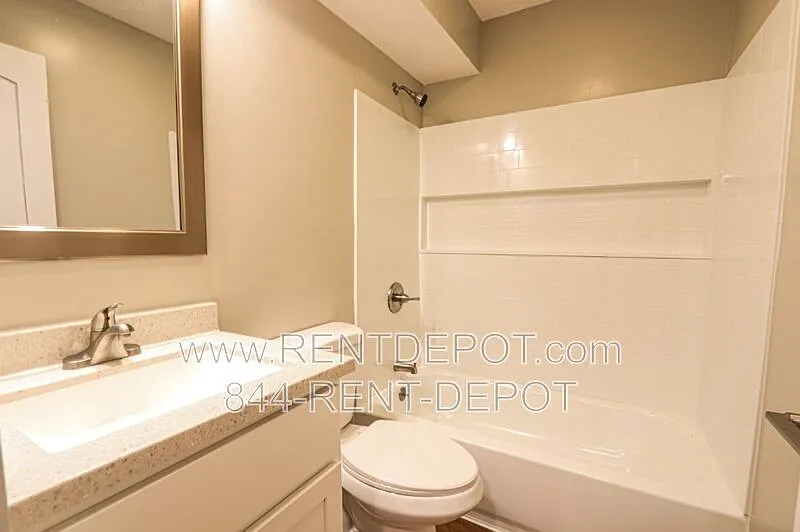 1 bed, 1.0 bath, 512 sqft, $999 — Photo 4