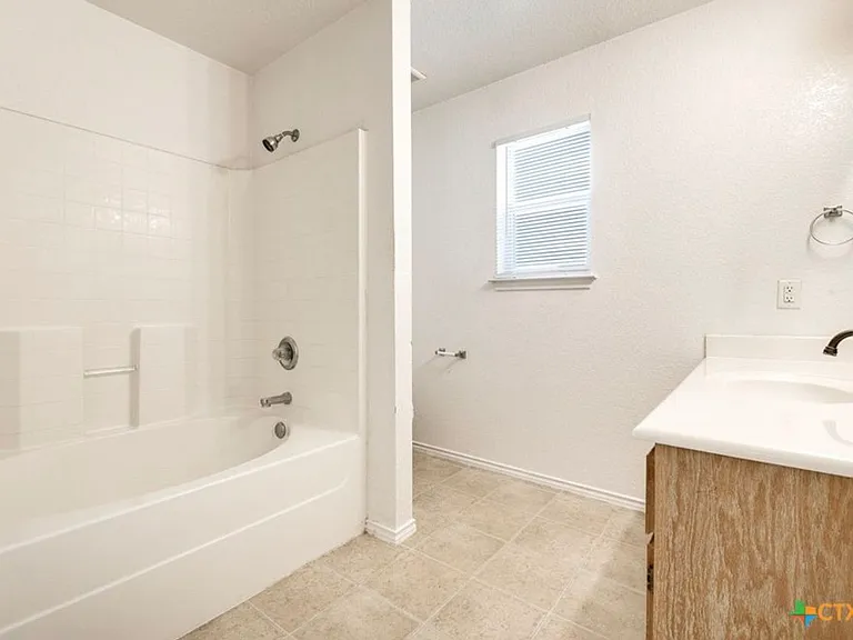 3809 Joshua Taylor Dr — Photo 8
