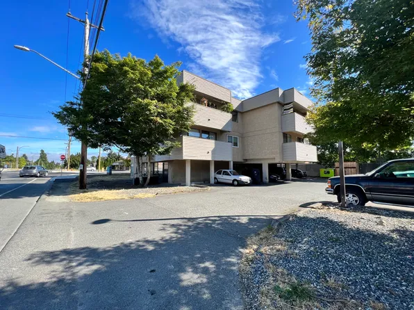 197 4th St #101, Nanaimo, BC V9R 1T1