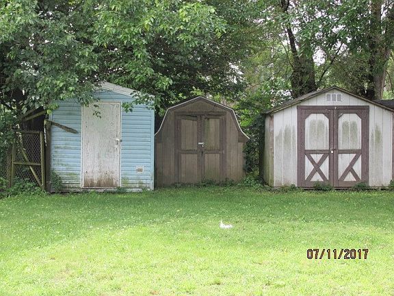 4th image of 30174 Wolf Ave
