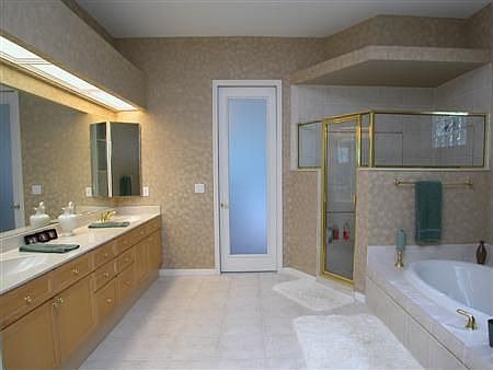 5th image of 5016 Sylvan Oaks Dr