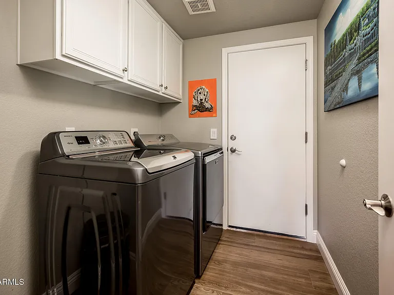 4375 E Lariat Ln — Photo 20