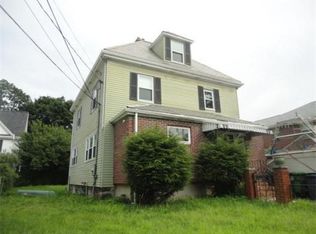 94 Union St, Watertown, MA 02472