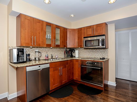 5th image of 2332 Old Kings Ct #36-3