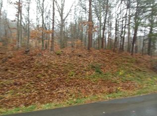 Greasy Cove Rd, Cosby, TN 37722