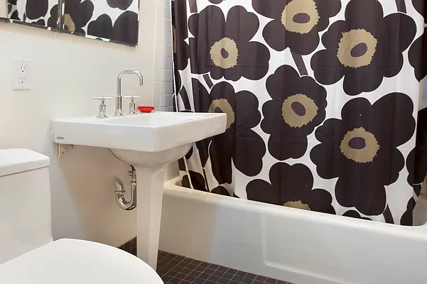 Rented by Engel and Völkers Brownstone Brooklyn | media 5