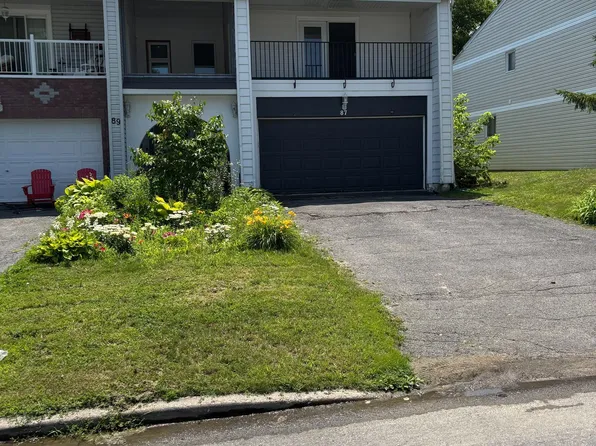 87 Grady Cres, Ottawa, ON K2H 5S2