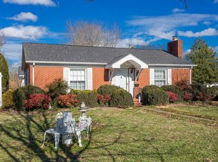 306 Broad St, Sweetwater, TN 37874