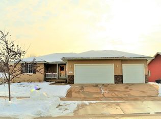 404 McHugh St E, Holmen, WI 54636